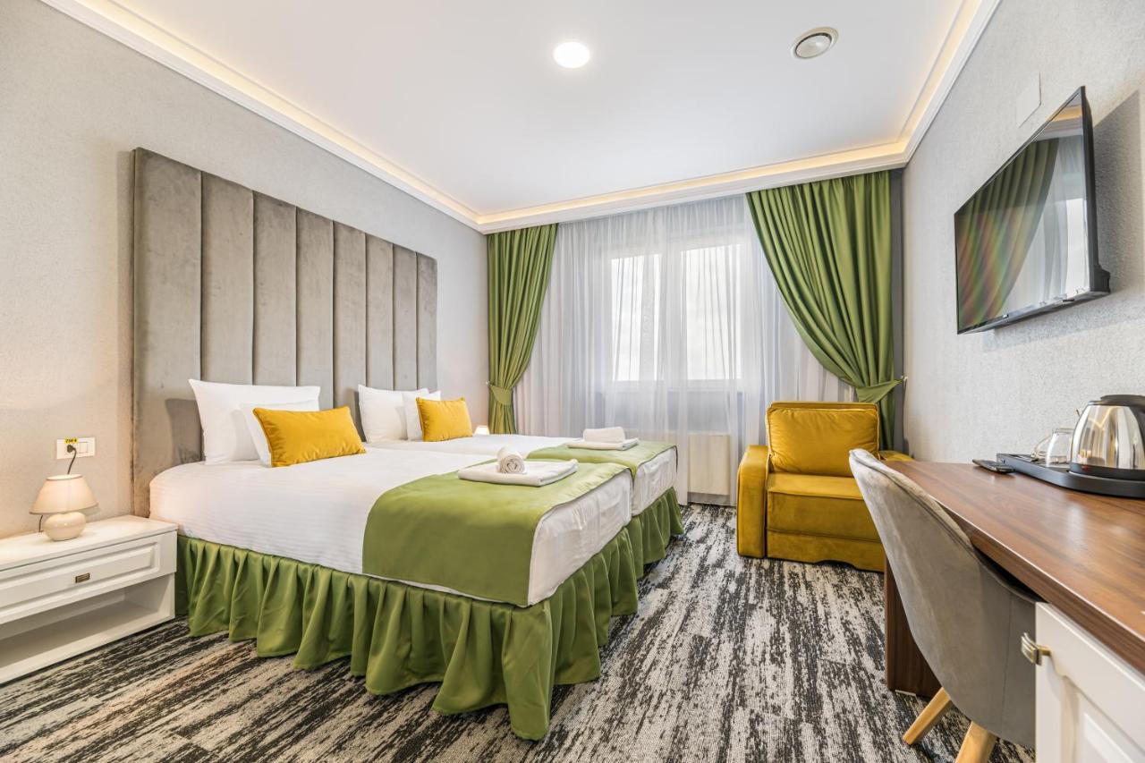 Stejarii Resort Ineu  Luaran gambar