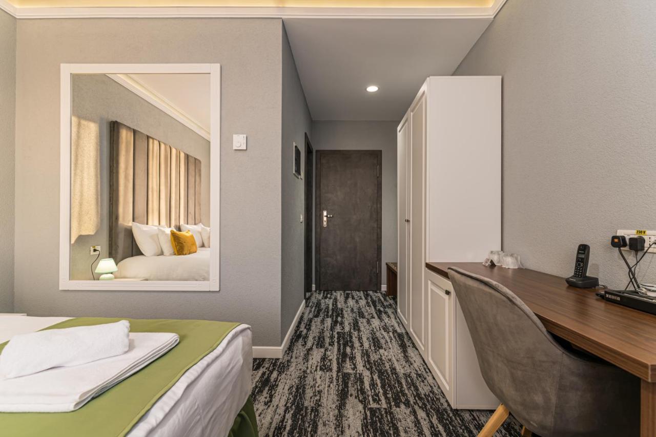 Stejarii Resort Ineu  Luaran gambar